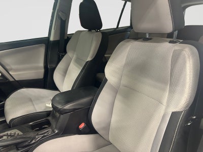 2018 Toyota RAV4 Base