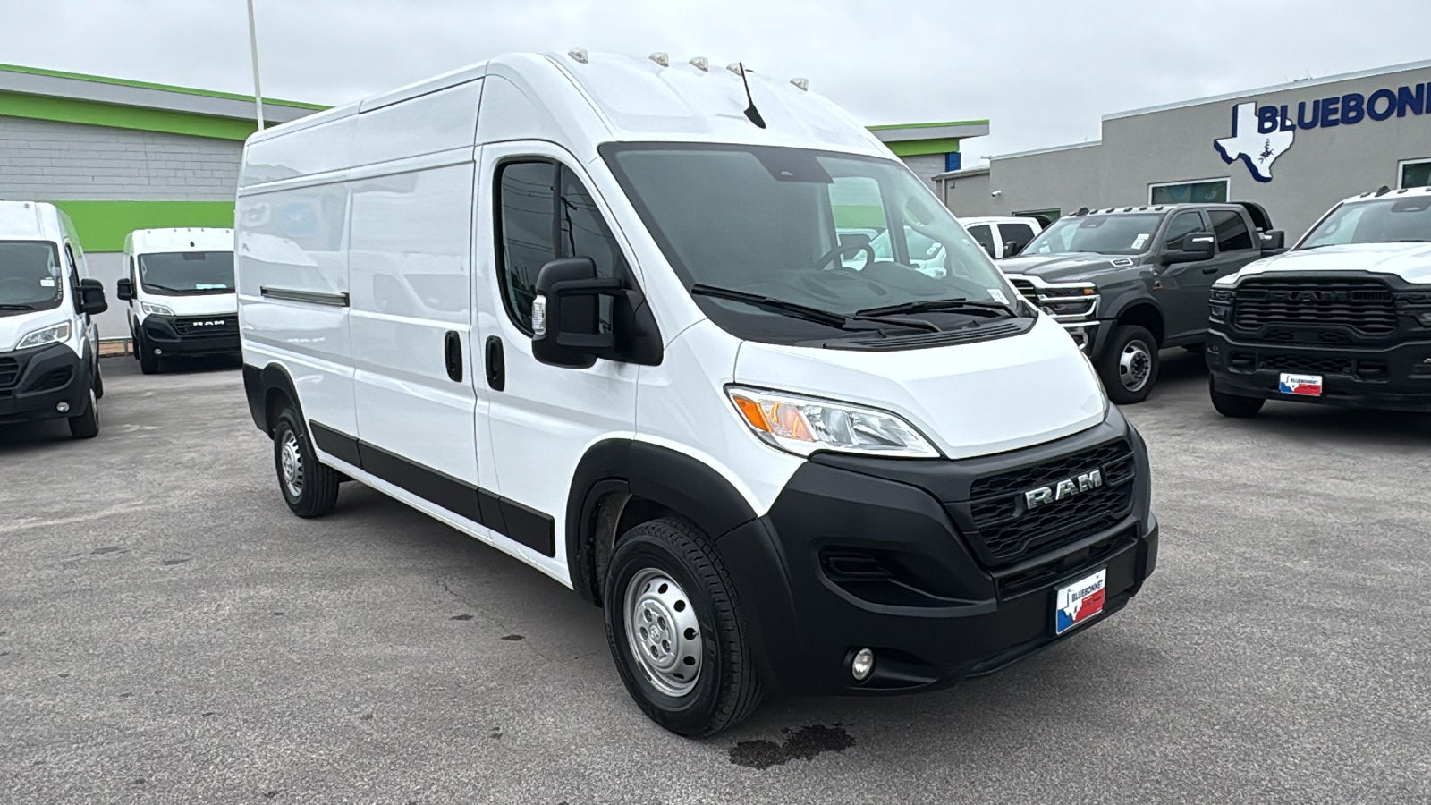 2025 RAM ProMaster Cargo Van Tradesman
