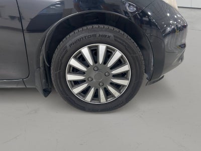 2015 Nissan Versa Note SV