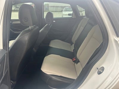 2019 Volkswagen Jetta Base