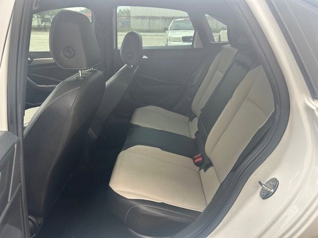 2019 Volkswagen Jetta Base