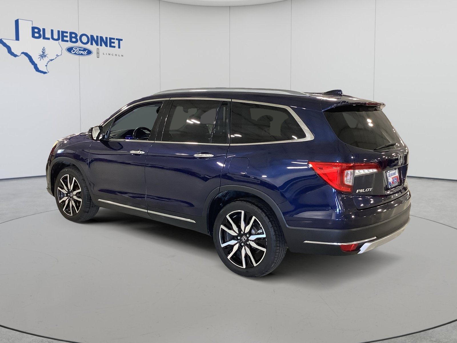2020 Honda Pilot Touring 8-Passenger