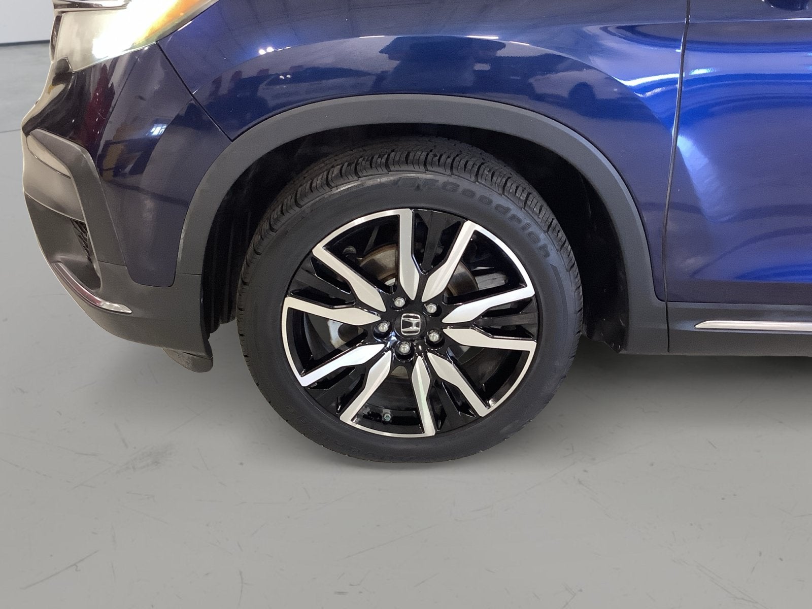 2020 Honda Pilot Touring 8-Passenger