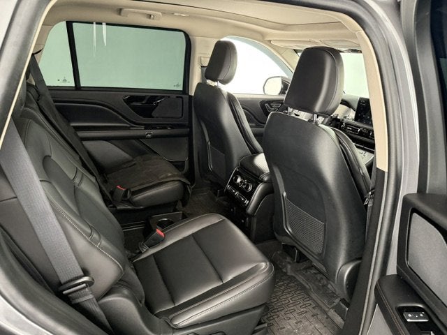 2023 Lincoln Aviator Standard
