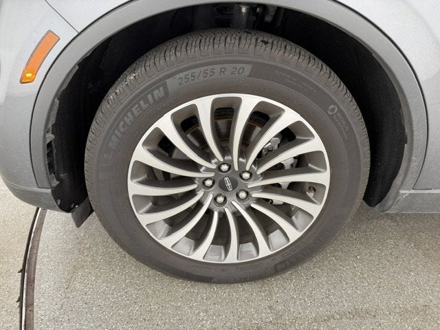 2023 Lincoln Aviator Standard