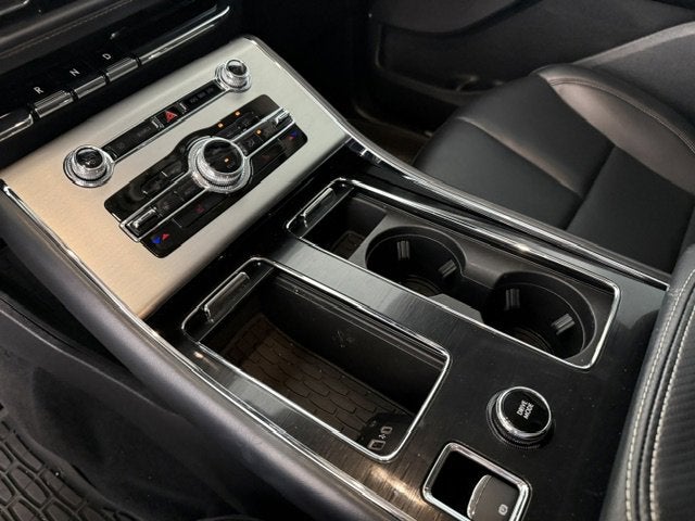 2023 Lincoln Aviator Standard