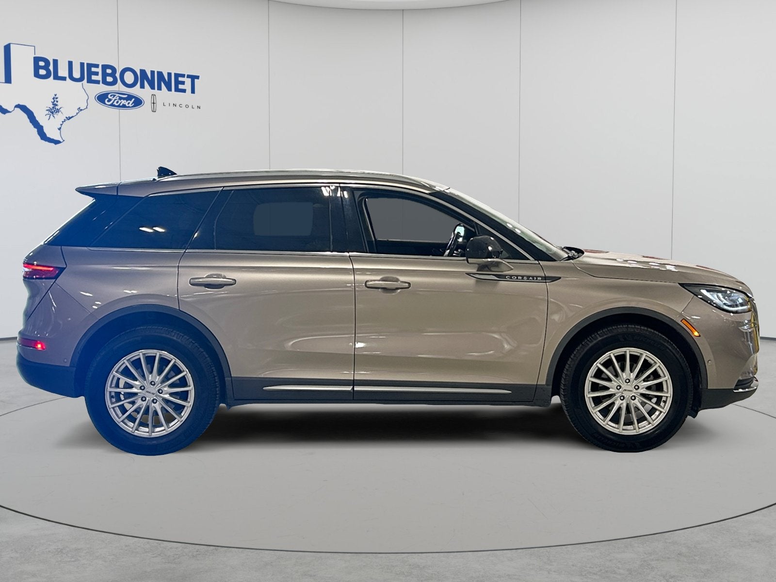 2020 Lincoln Corsair Standard