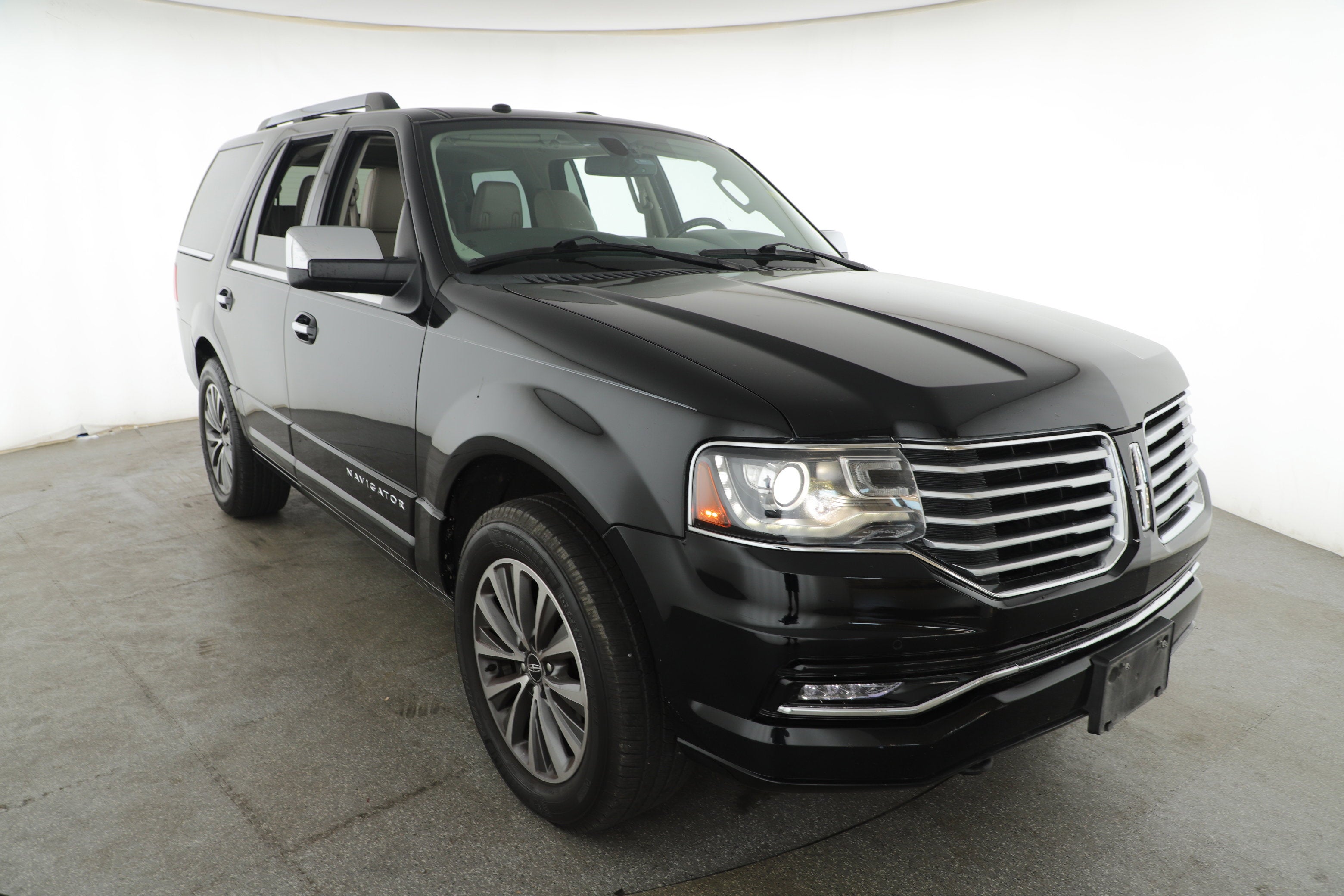 2017 Lincoln Navigator Select