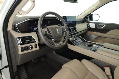 2024 Lincoln Navigator L Reserve