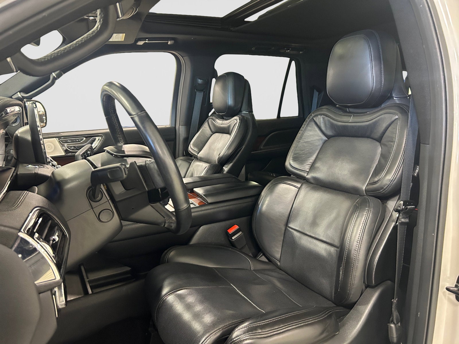 2021 Lincoln NAVIGATOR L RSV