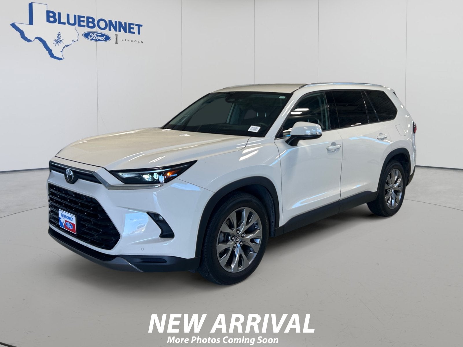 2024 Toyota Grand Highlander Base