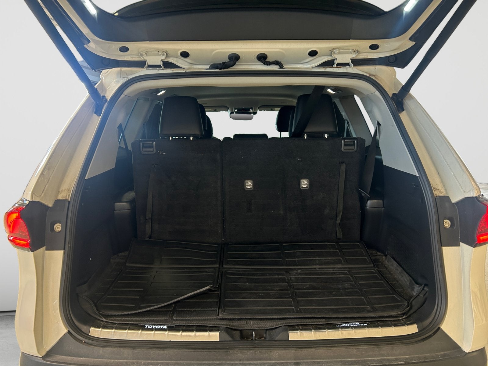 2024 Toyota Grand Highlander Base