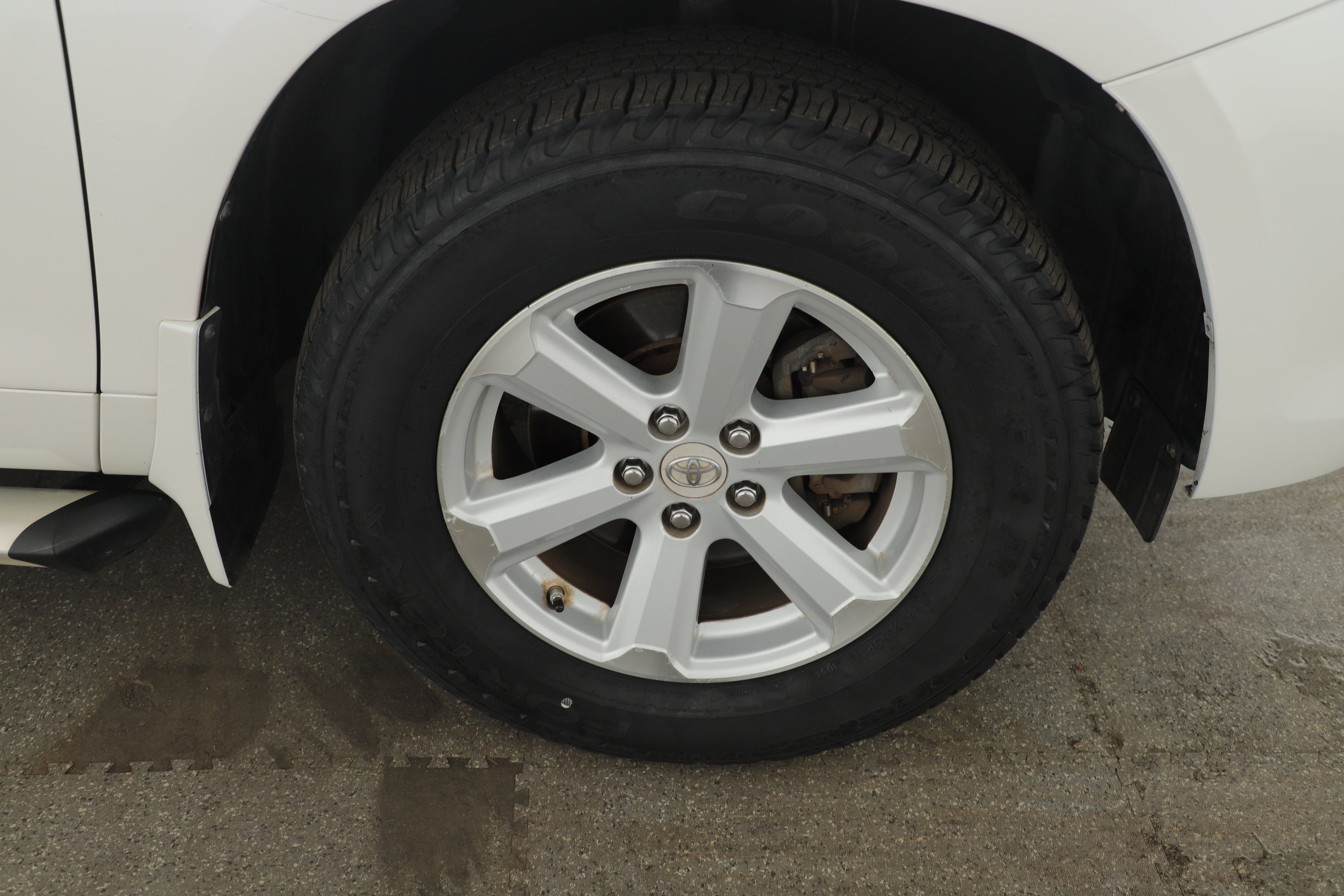 2010 Toyota Highlander SE