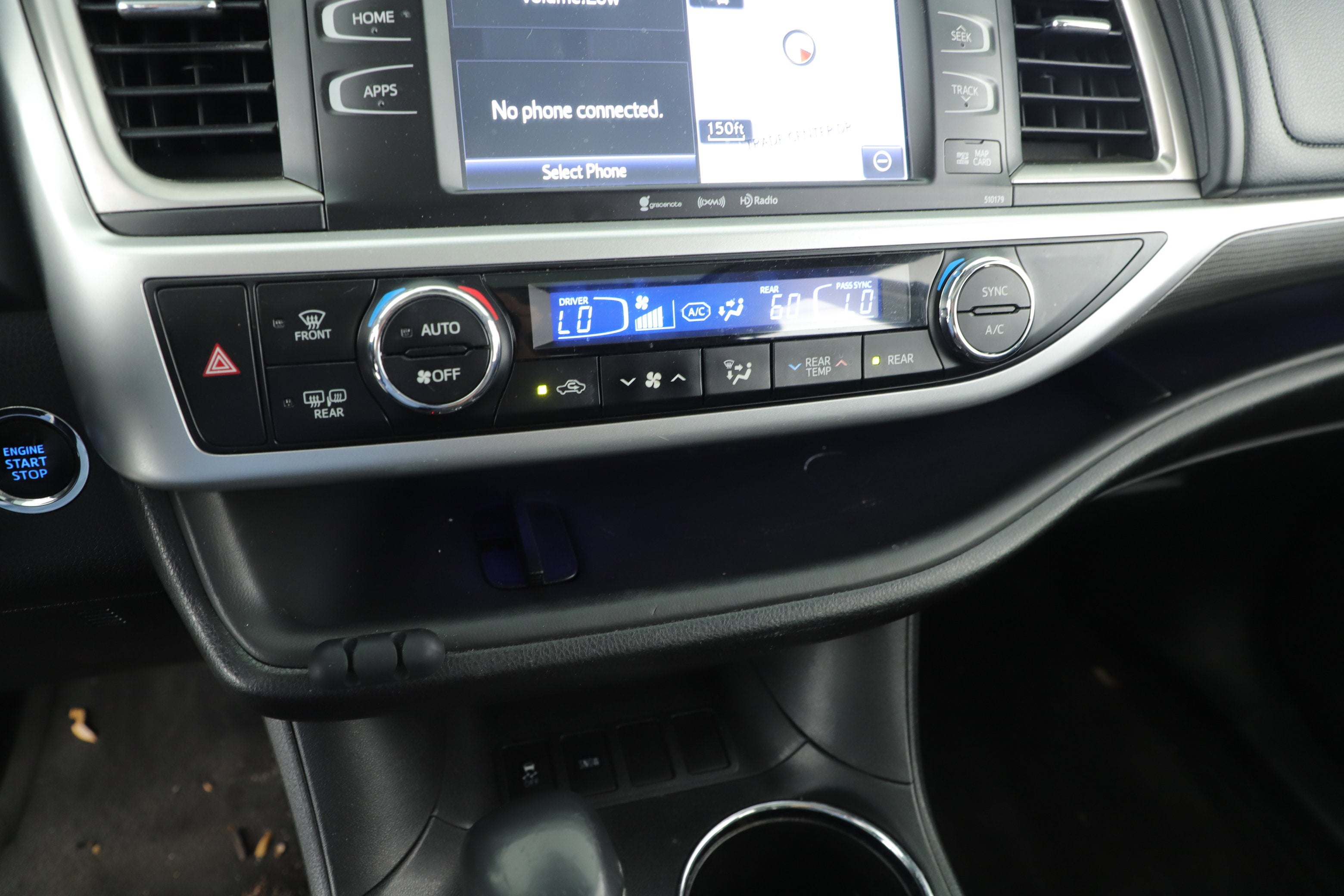 2017 Toyota Highlander Base