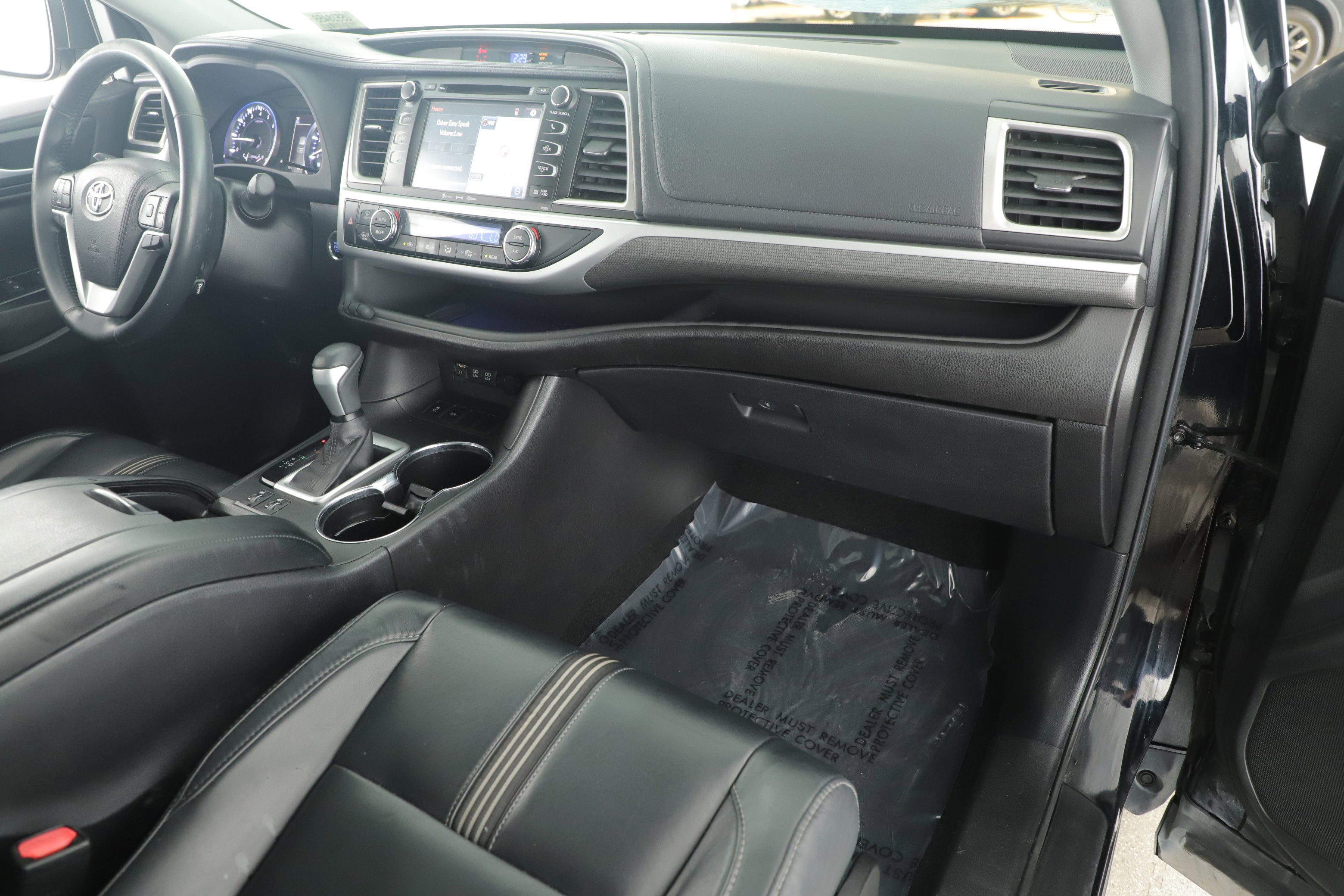 2017 Toyota Highlander Base