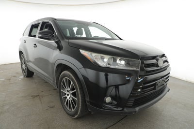 2017 Toyota Highlander Base