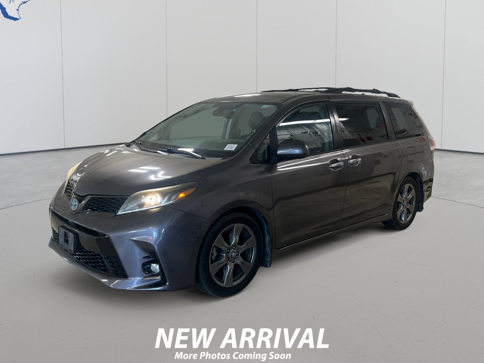 2019 Toyota Sienna SE