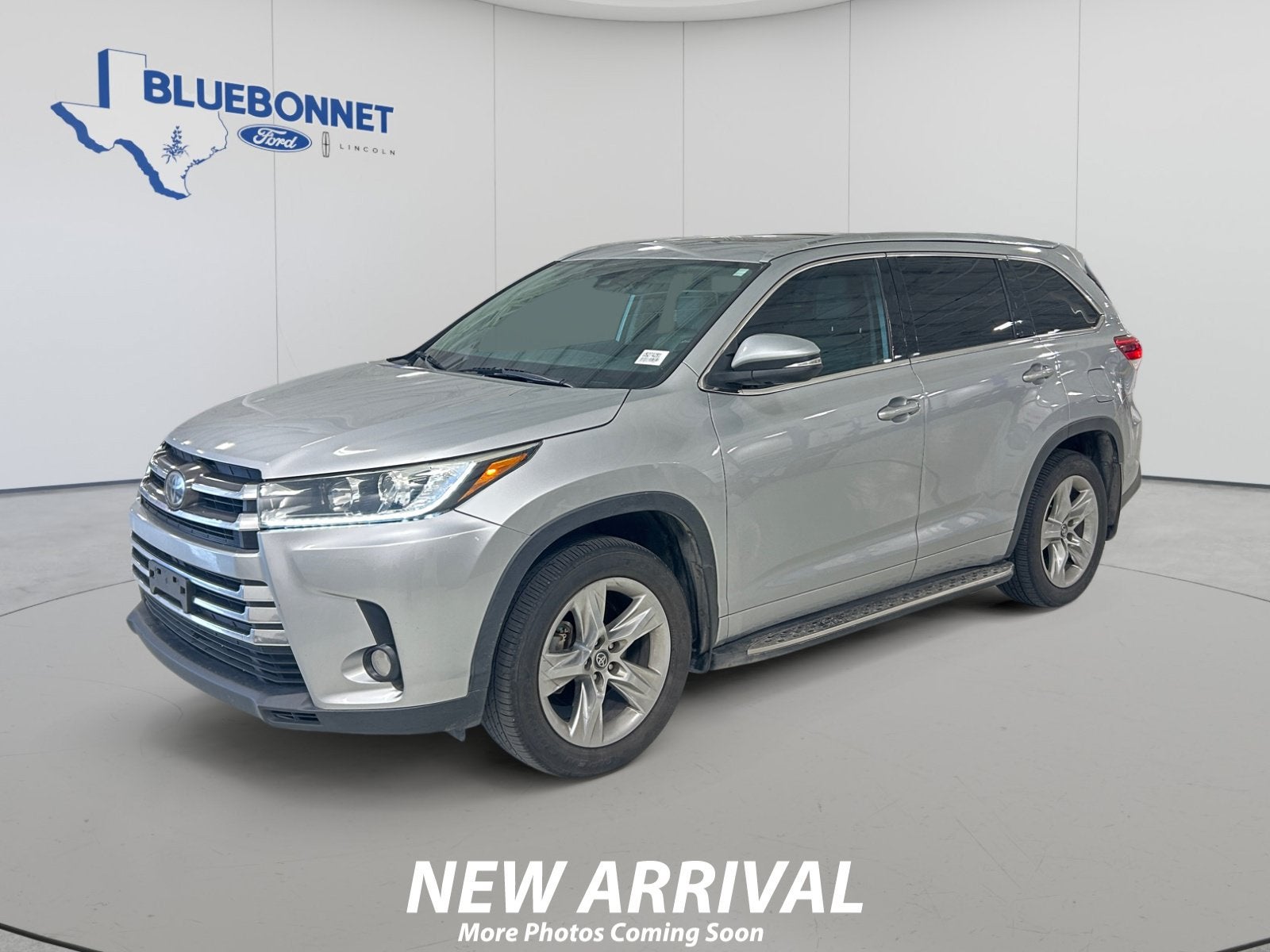 2018 Toyota Highlander Base