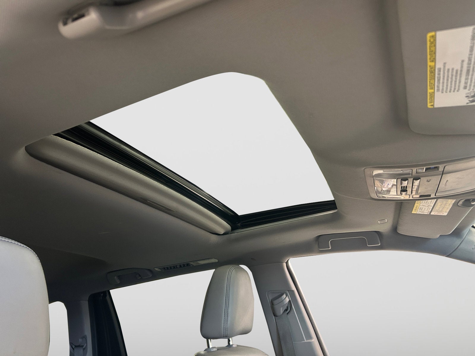 2018 Toyota Highlander Base