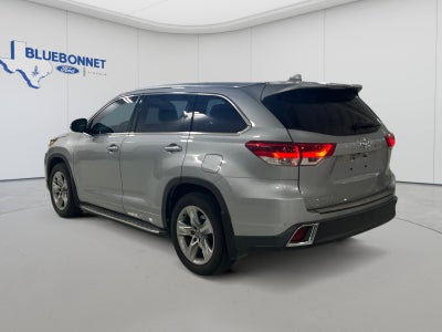 2018 Toyota Highlander Base