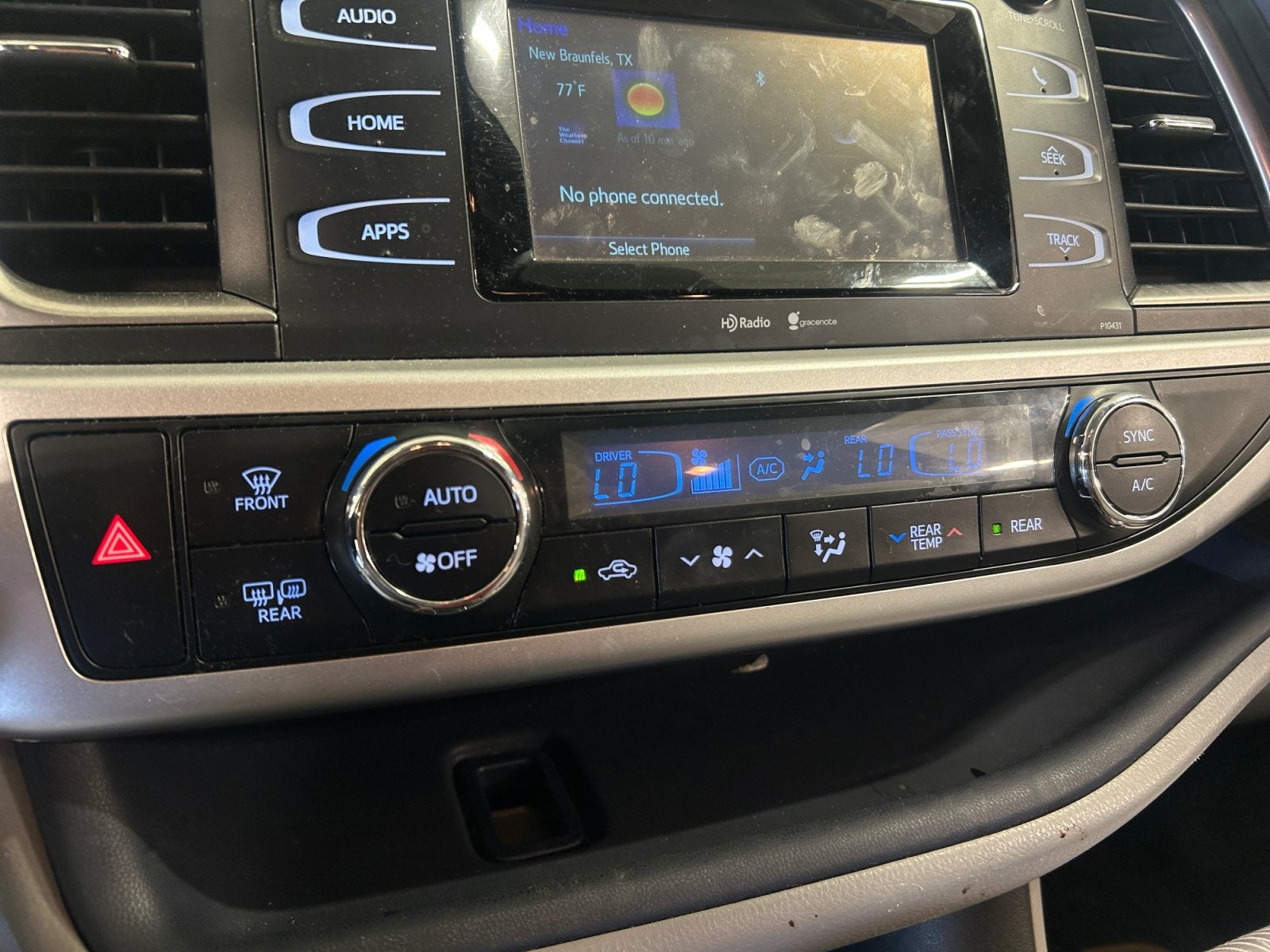 2014 Toyota Highlander Base