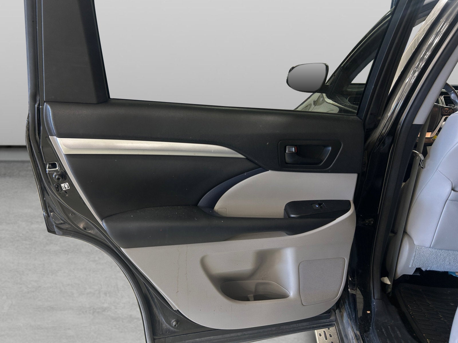 2014 Toyota Highlander Base