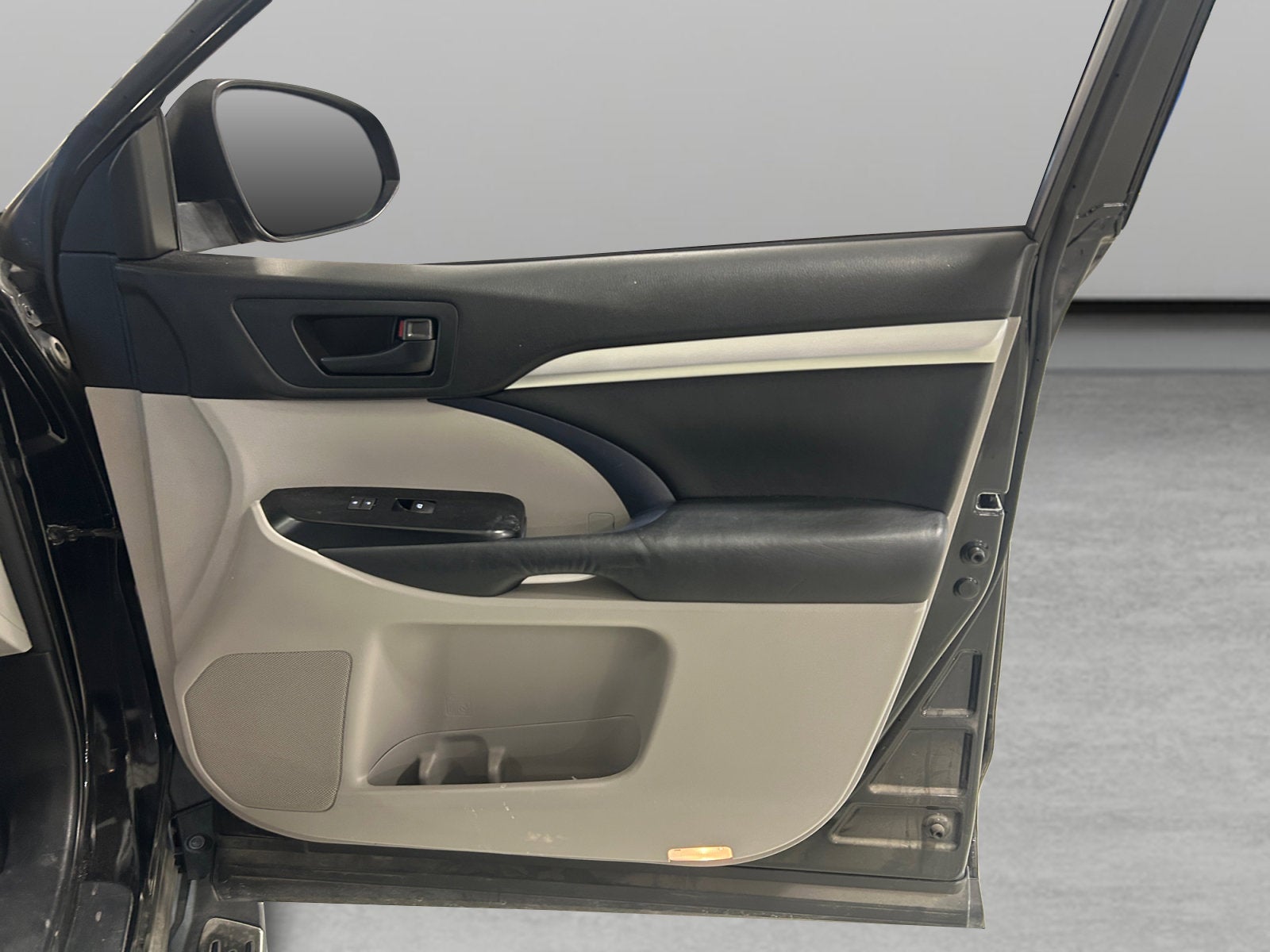 2014 Toyota Highlander Base