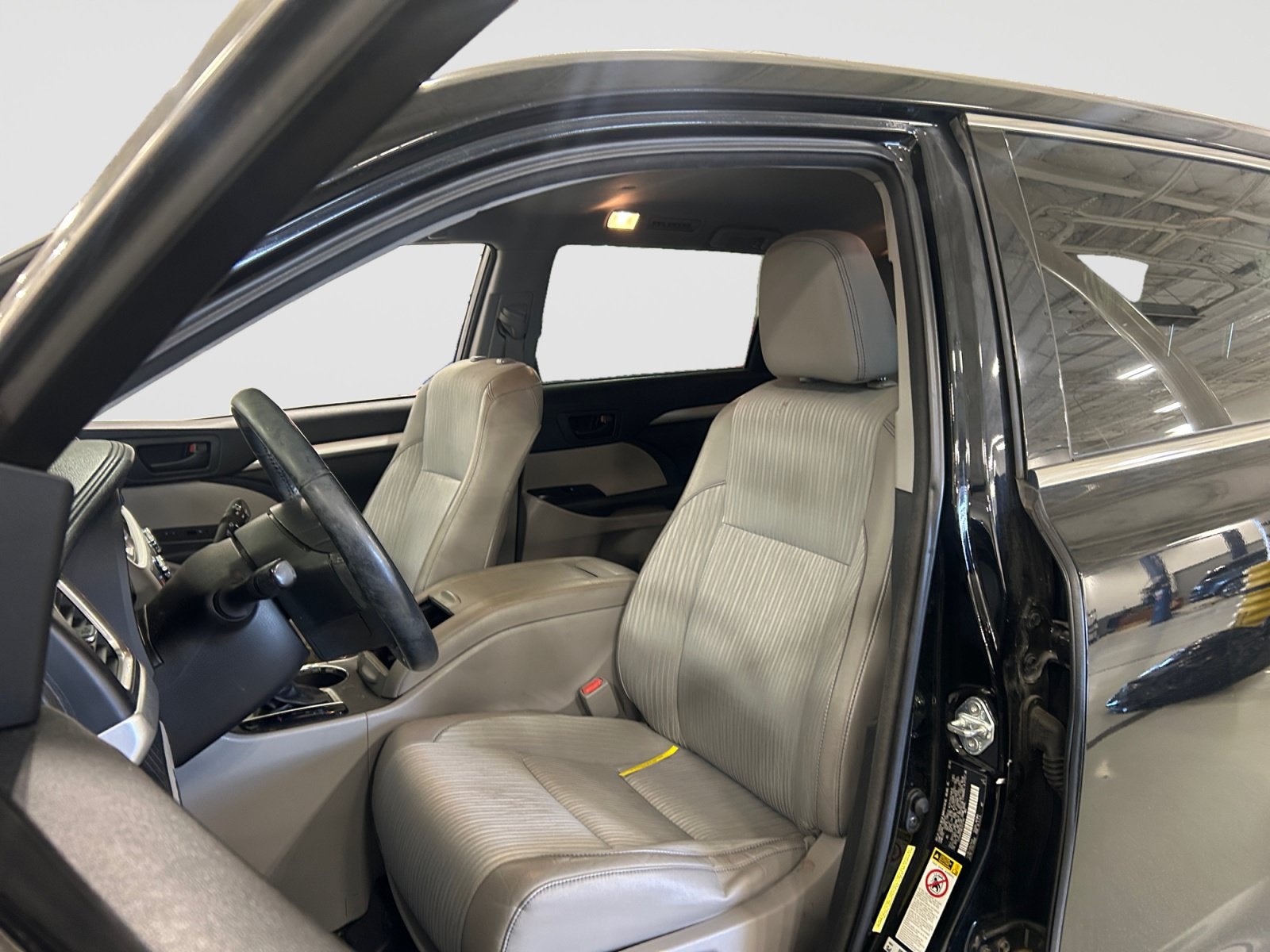 2014 Toyota Highlander Base