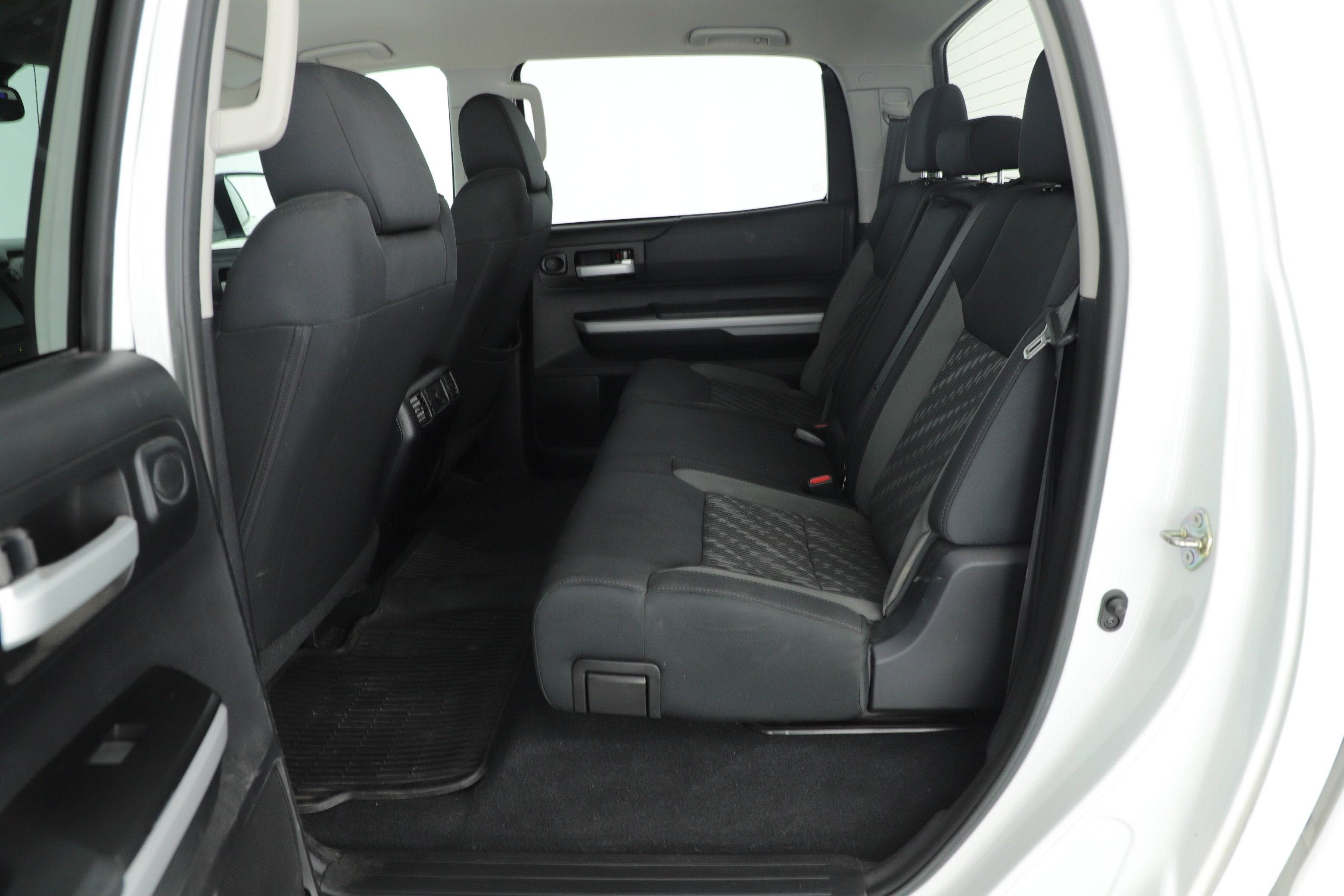 2019 Toyota Tundra 2WD SR5