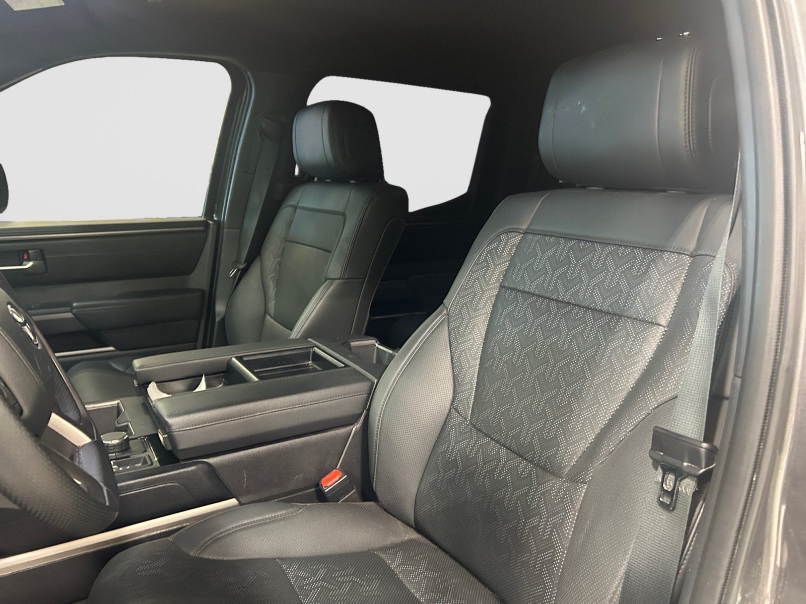 2025 Toyota Tundra 4WD Base