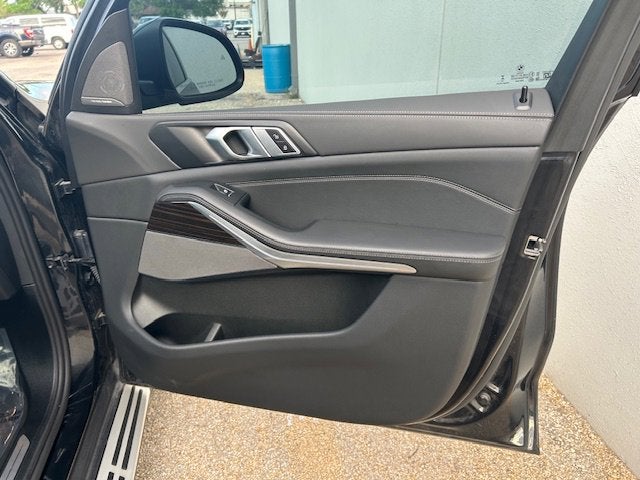 2025 BMW X5 xDrive50e