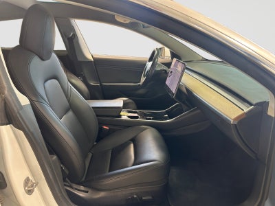 2018 Tesla Model 3 Base