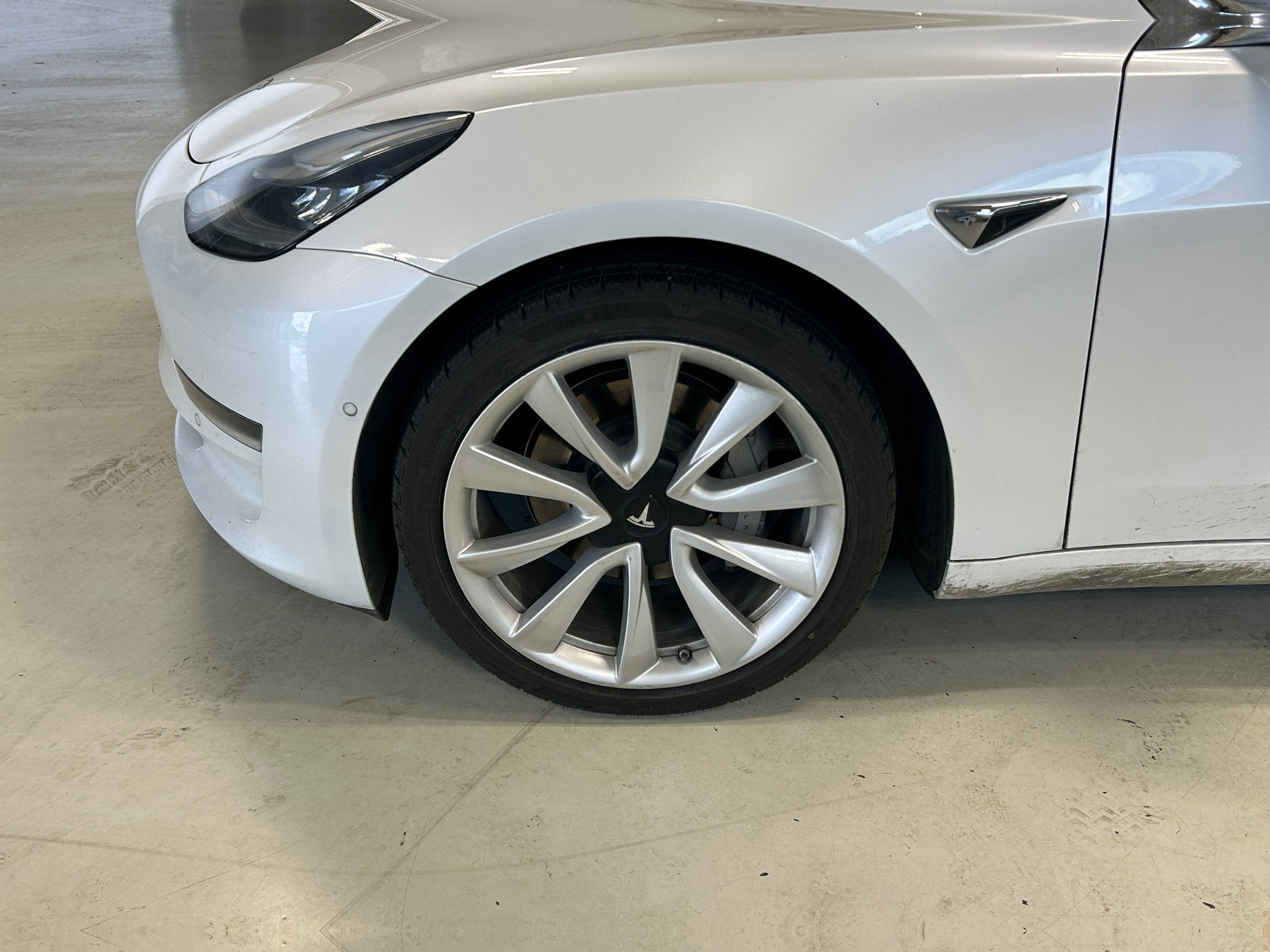 2018 Tesla Model 3 Base