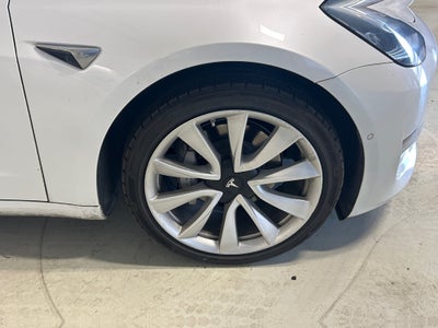 2018 Tesla Model 3 Base