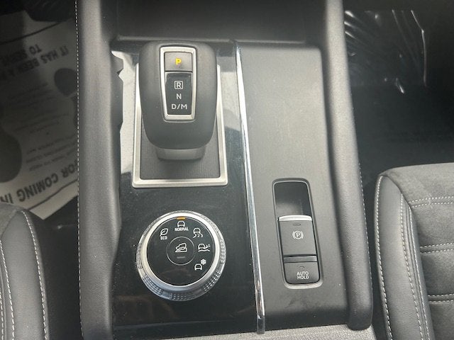 2023 Mitsubishi Outlander Base