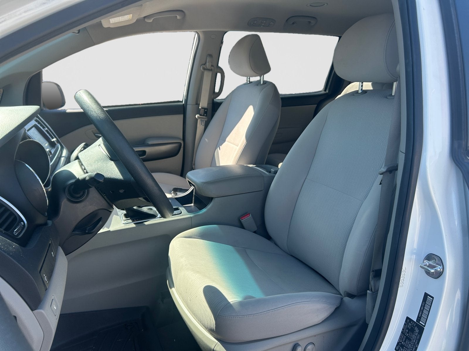 2021 Kia Sedona LX