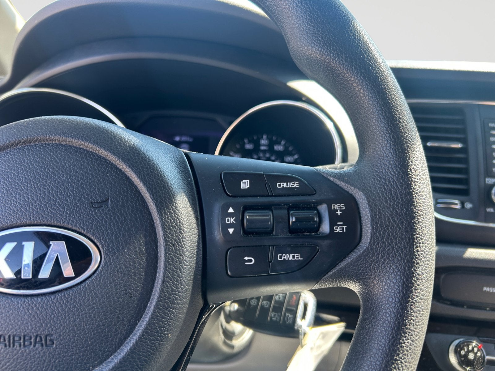 2021 Kia Sedona LX