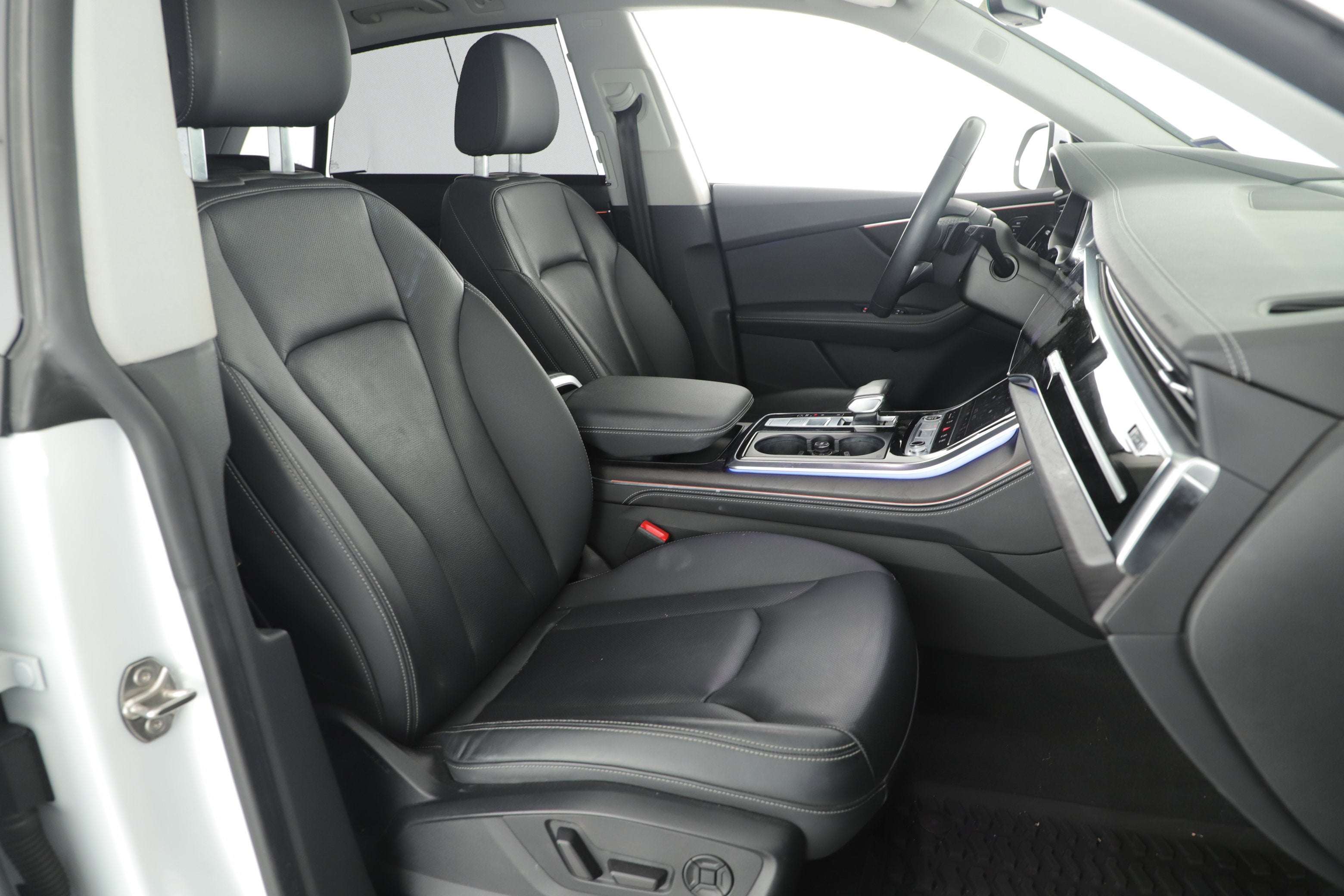 2023 Audi Q8 Prestige