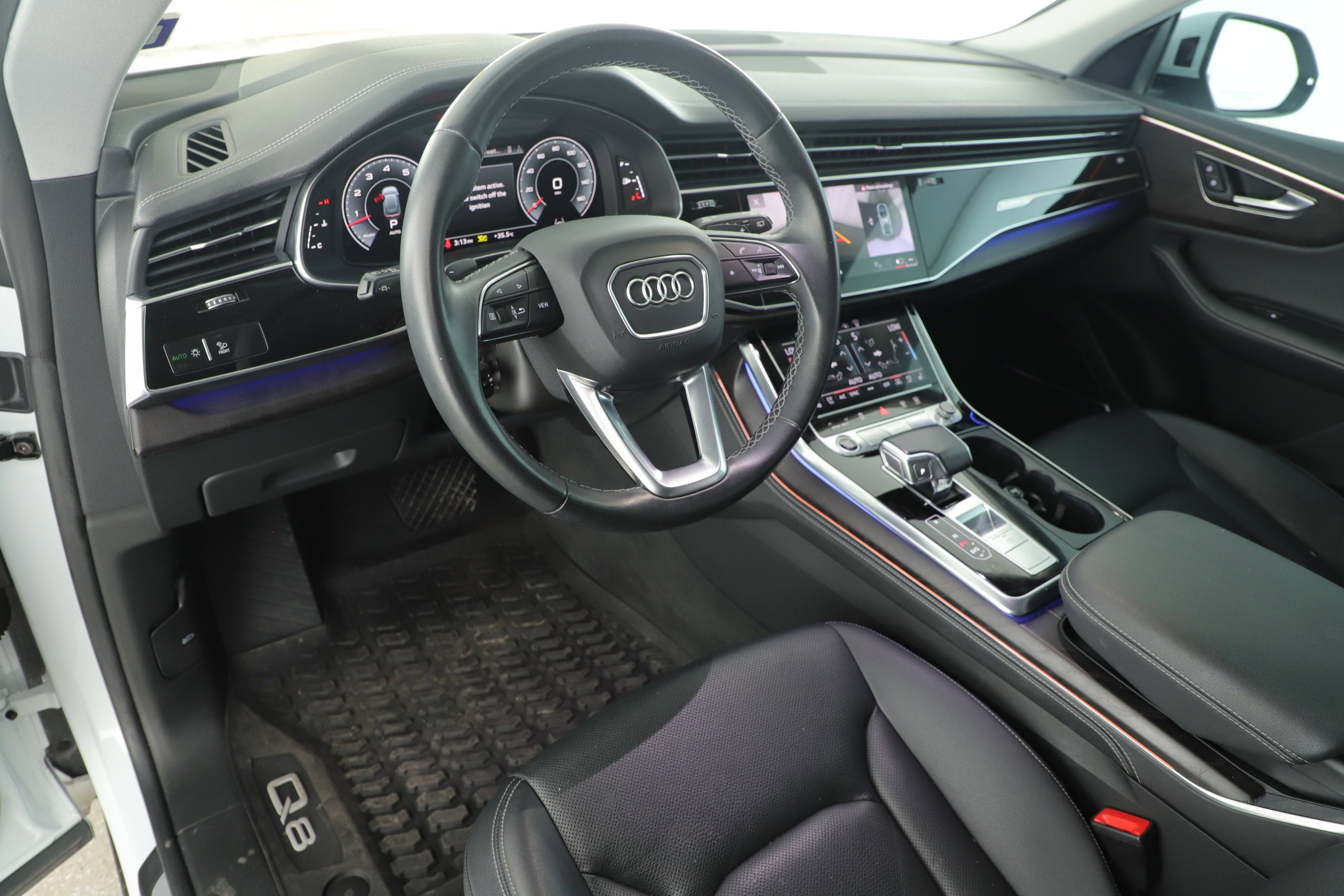 2023 Audi Q8 Prestige