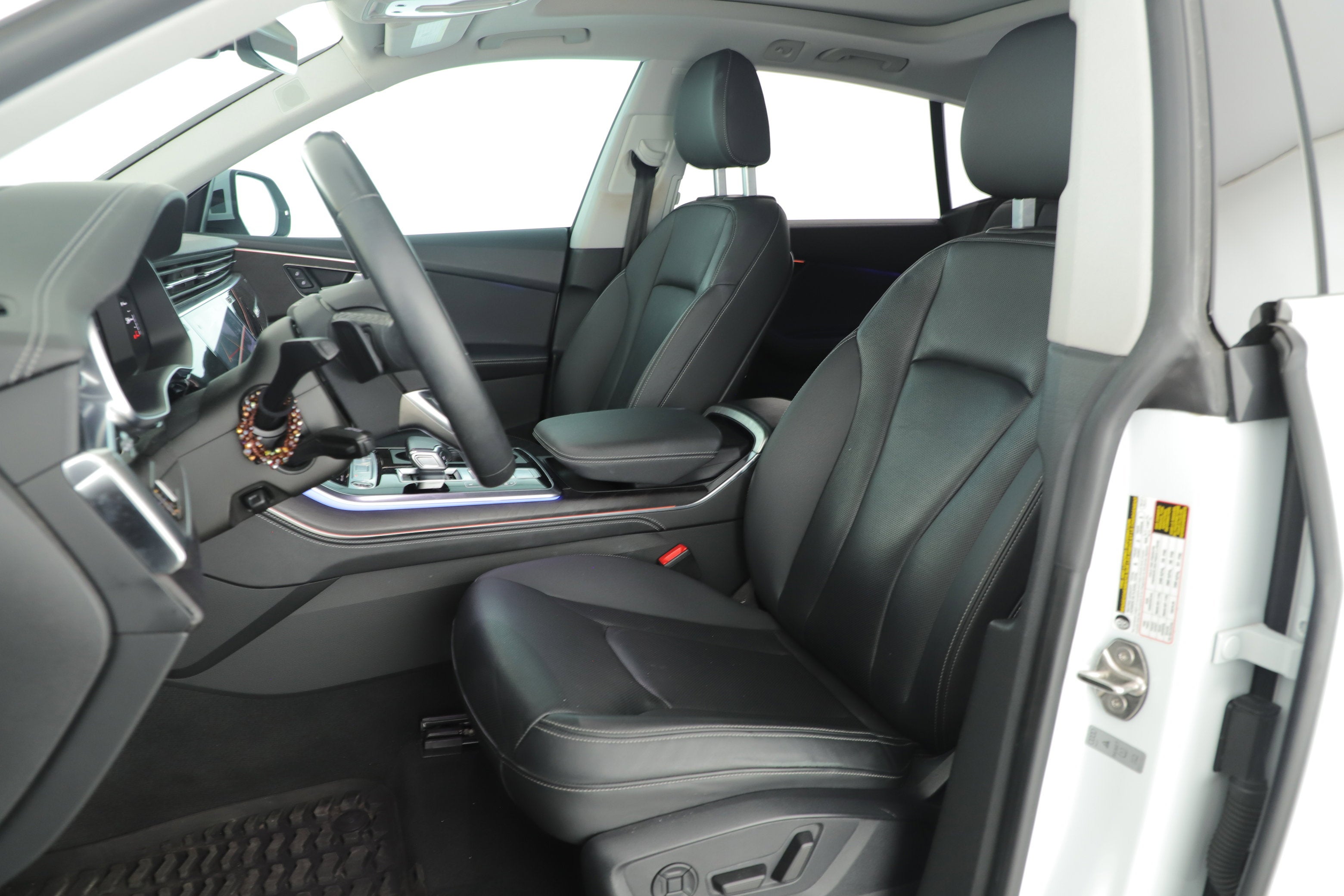 2023 Audi Q8 Prestige
