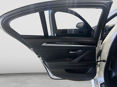 2016 BMW 5 Series 528i