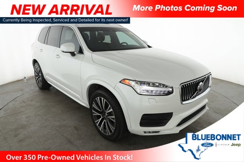 2022 Volvo XC90 Momentum