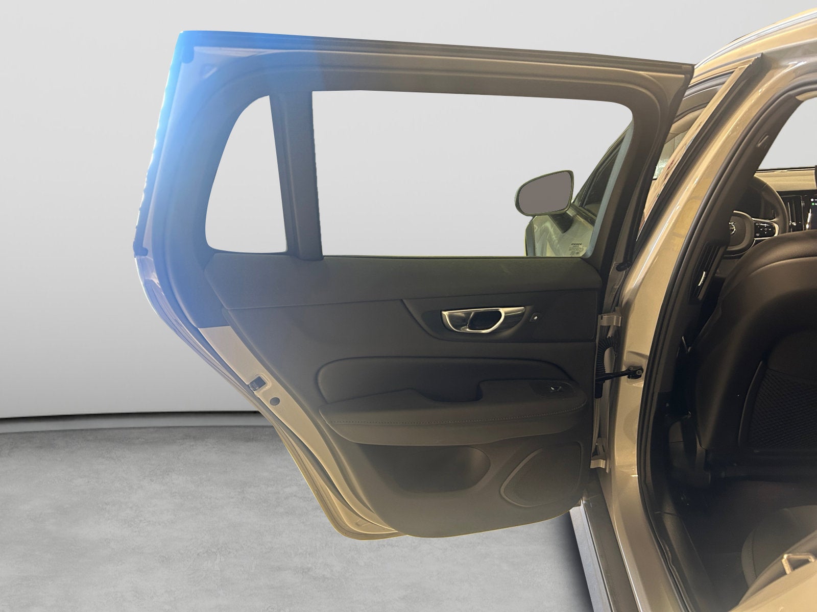 2025 Volvo V60 Cross Country Plus