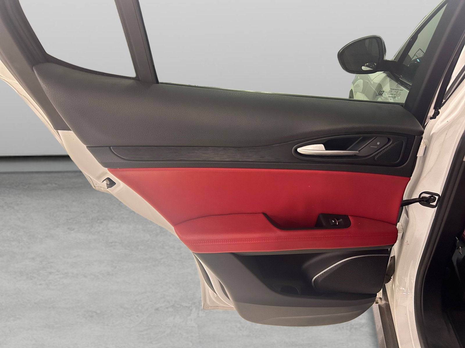 2020 Alfa Romeo Stelvio Base