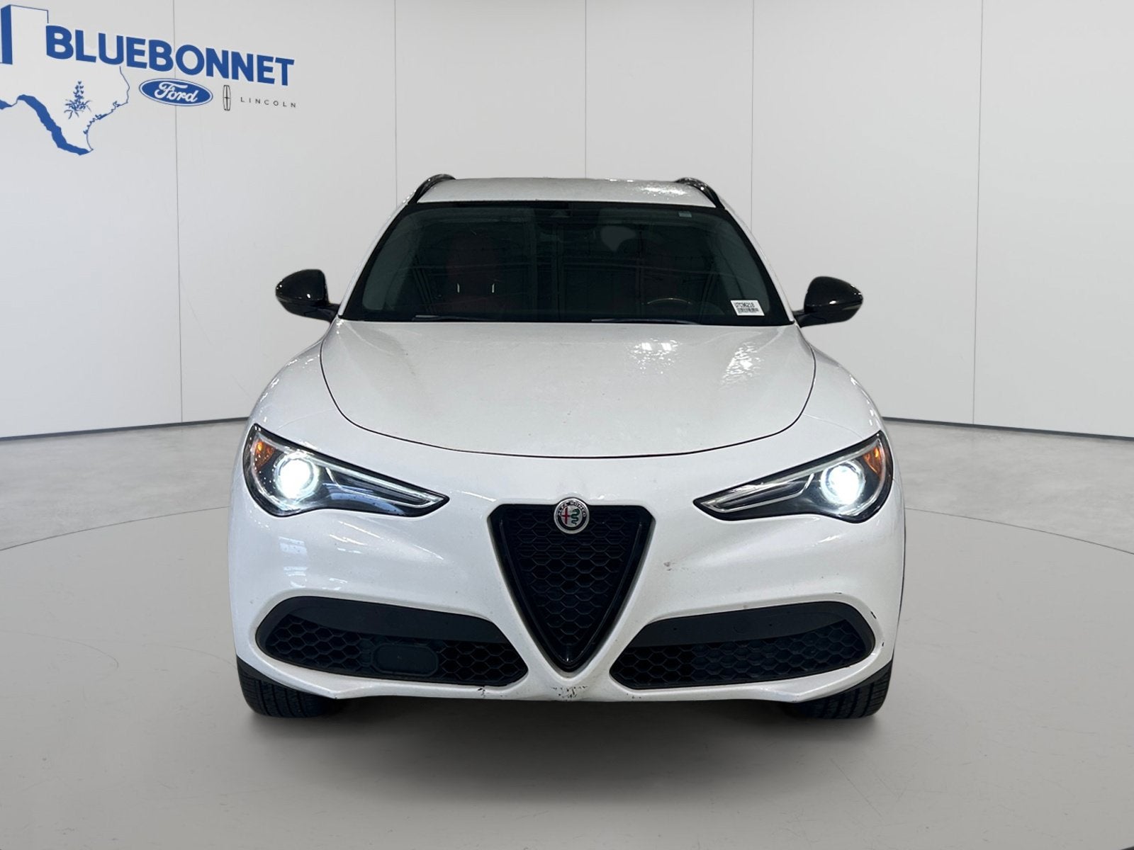 2020 Alfa Romeo Stelvio Base